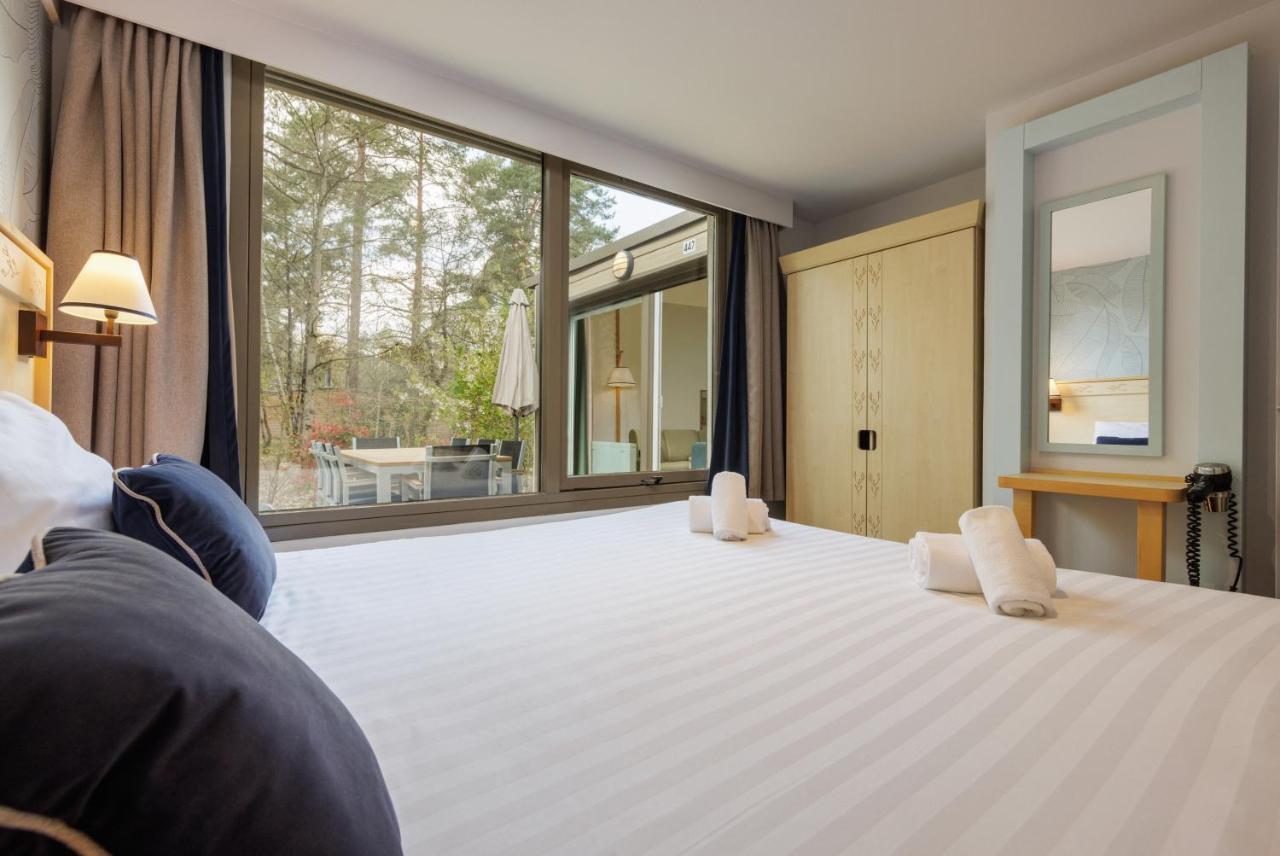 Center Parcs Les Hauts De Bruyeres Chaumont-sur-Tharonne Exterior foto