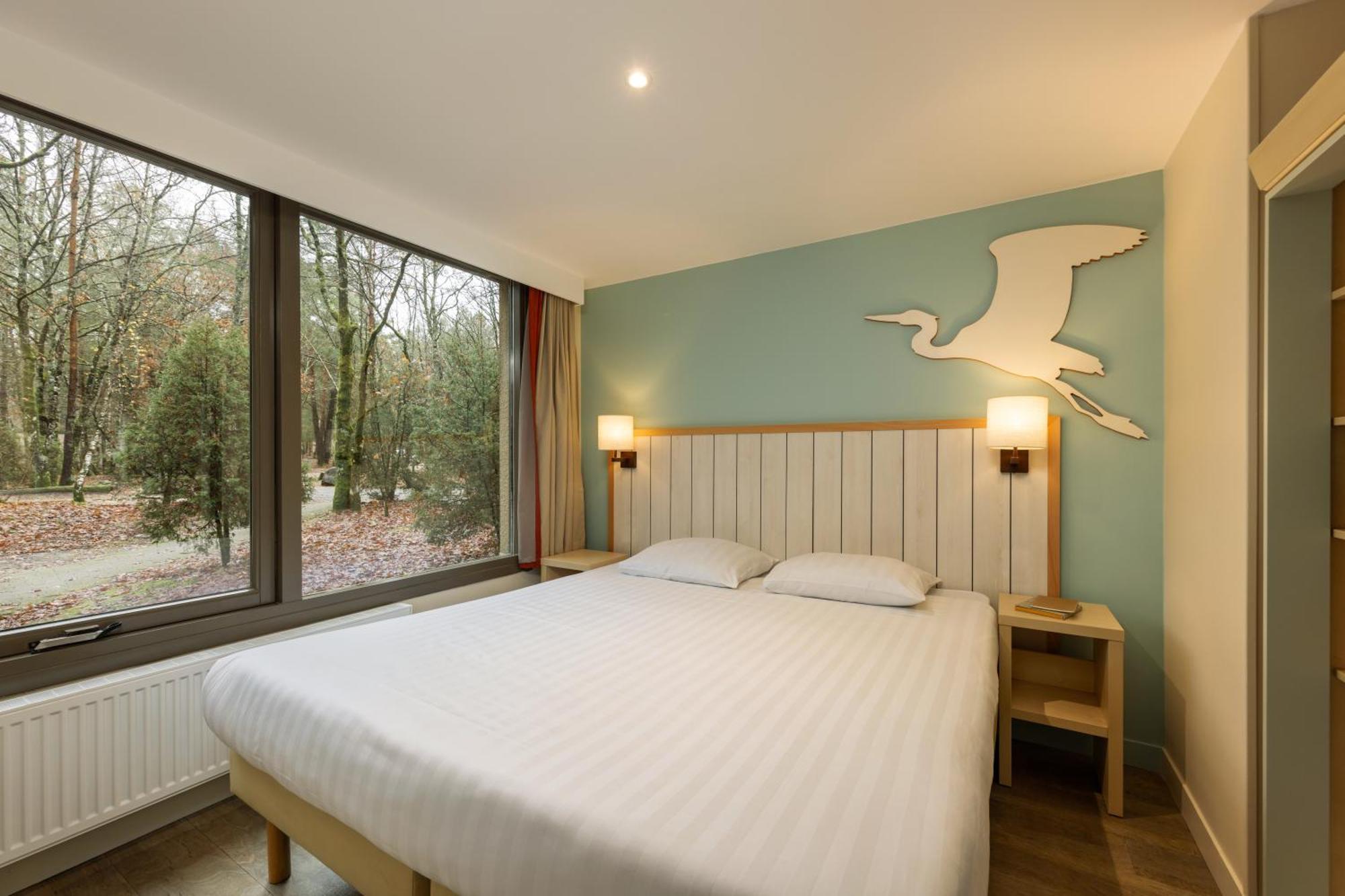 Center Parcs Les Hauts De Bruyeres Chaumont-sur-Tharonne Exterior foto